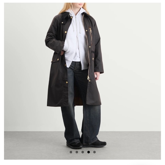 Barbour Evette Wax Jacket - Picture 3 of 5